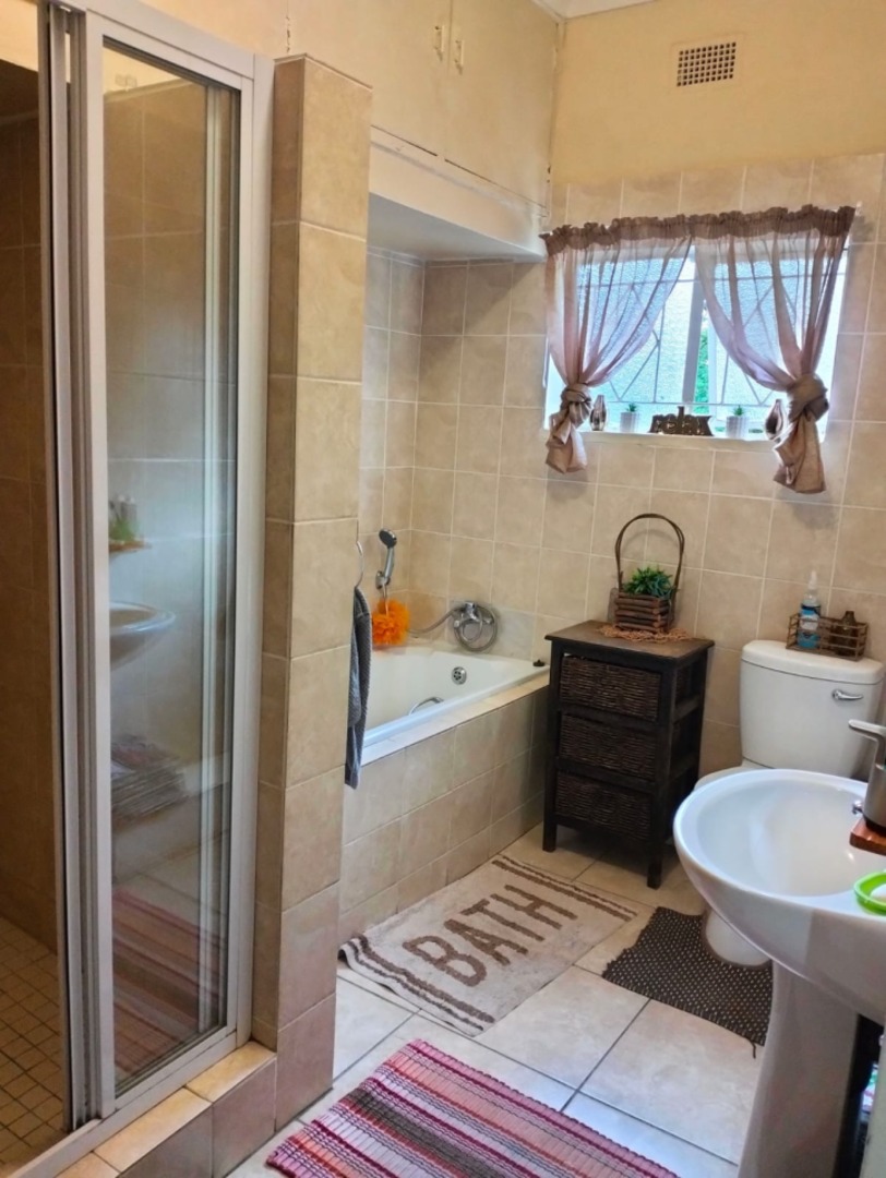 4 Bedroom Property for Sale in Parys Free State